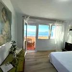 Holibai Albatros Duplex Entre Luz Y Mar Baiona Apartman Baredo