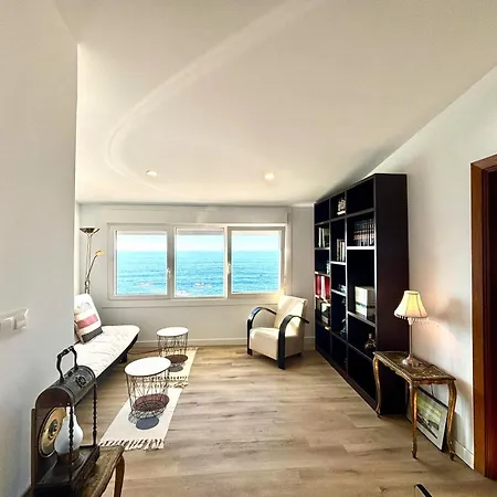 Apartamento Holibai Albatros, Duplex Junto Al Mar, Cerca De Vigo Y Sus Luces Navidenas Baredo