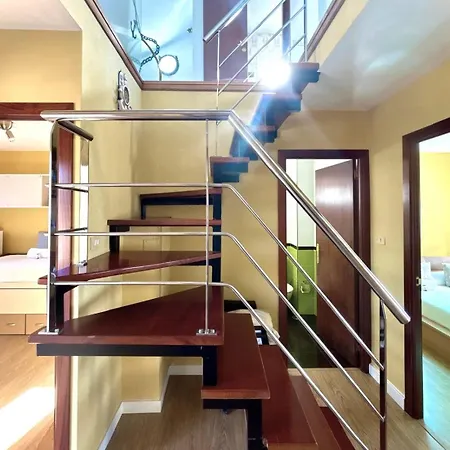 Holibai Albatros, Duplex Junto Al Mar, Cerca De Vigo Y Sus Luces Navidenas *