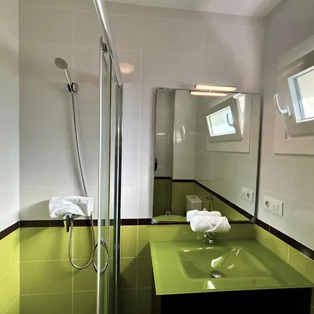 Holibai Albatros Duplex Entre Luz Y Mar Baiona * Baredo