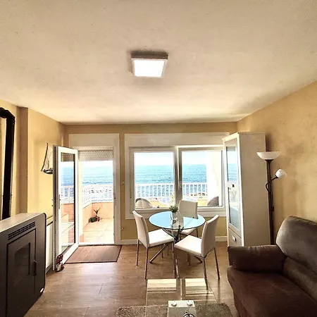 Holibai Albatros, Duplex Junto Al Mar, Cerca De Vigo Y Sus Luces Navidenas Apartamento Baredo