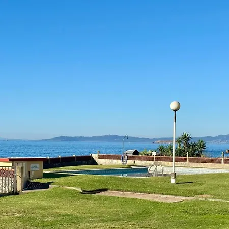 Holibai Albatros, Duplex Junto Al Mar, Cerca De Vigo Y Sus Luces Navidenas Apartamento *