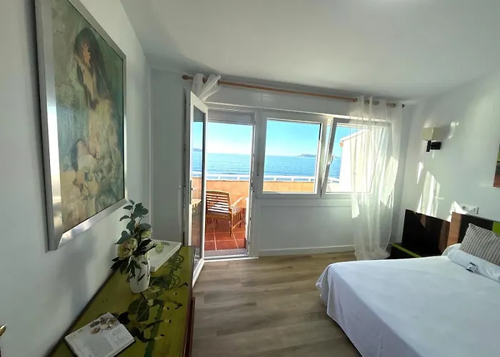 Holibai Albatros, Duplex Junto Al Mar, Cerca De Vigo Y Sus Luces Navidenas Διαμέρισμα Baredo