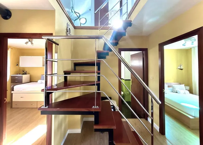 Holibai Albatros, Duplex Junto Al Mar, Cerca De Vigo Y Sus Luces Navidenas *