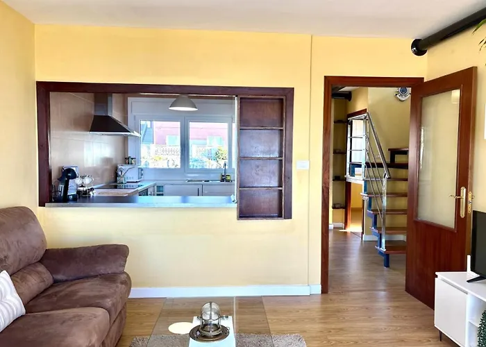 Holibai Albatros, Duplex Junto Al Mar, Cerca De Vigo Y Sus Luces Navidenas