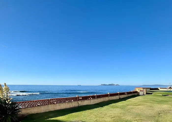 Holibai Albatros, Duplex Junto Al Mar, Cerca De Vigo Y Sus Luces Navidenas * Baredo